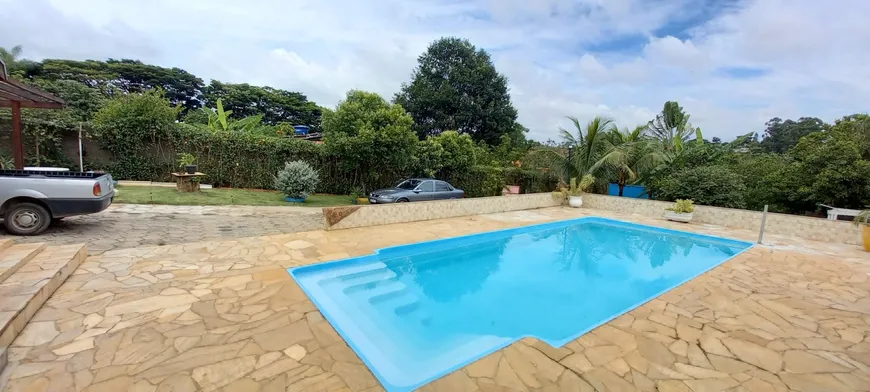 Foto 1 de Fazenda/Sítio com 2 Quartos à venda, 300m² em Bairro dos Pires, Limeira