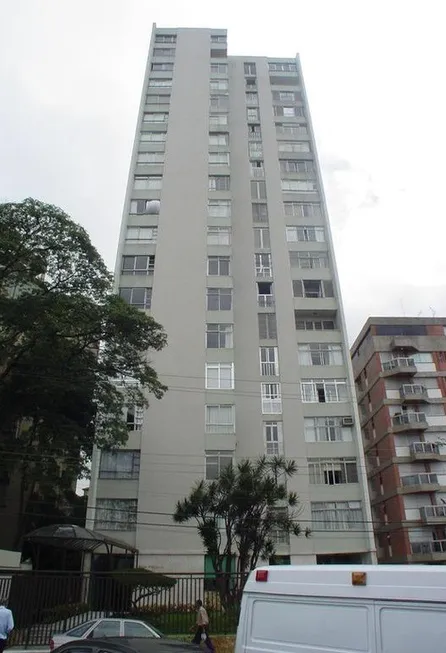 Foto 1 de Apartamento com 3 Quartos à venda, 220m² em Morro dos Ingleses, São Paulo