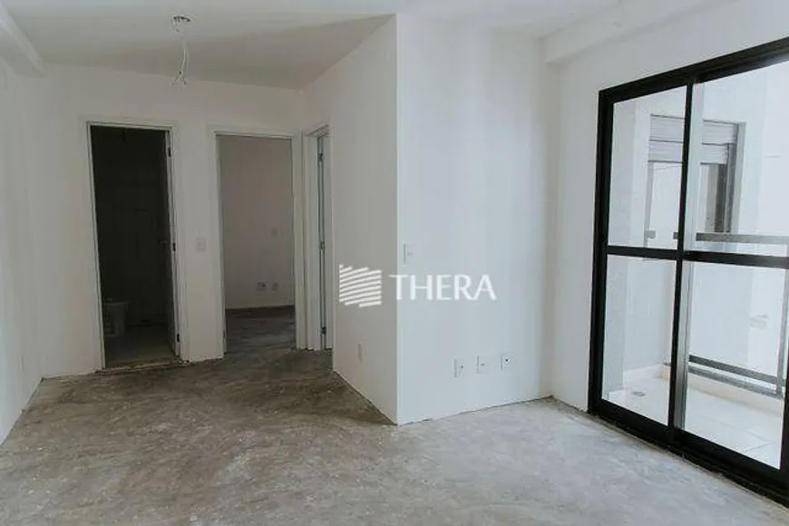 Foto 1 de Apartamento com 2 Quartos à venda, 48m² em Vila Curuçá, Santo André