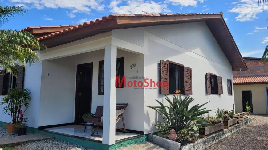 Foto 1 de Casa com 3 Quartos à venda, 87m² em Cidade Alta, Araranguá