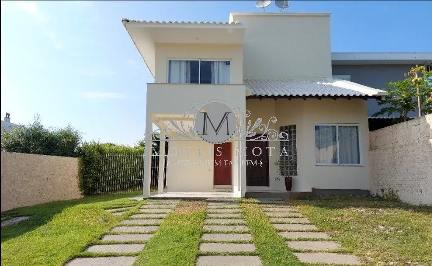 Foto 1 de Casa com 3 Quartos para alugar, 174m² em Coqueiros, Florianópolis