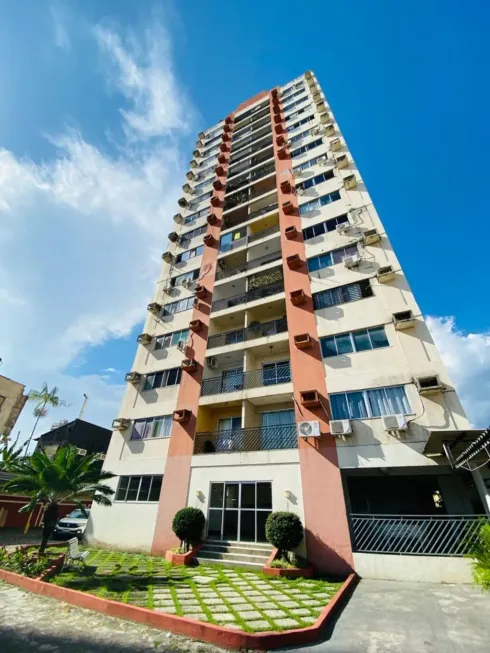 Foto 1 de Apartamento com 3 Quartos para alugar, 96m² em Jurunas, Belém