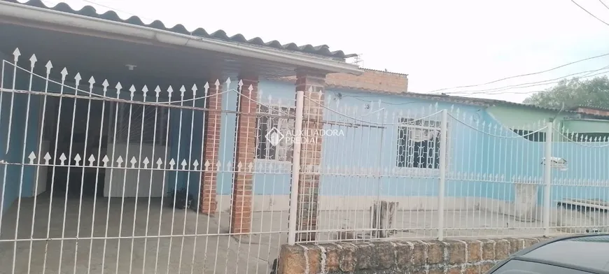 Foto 1 de Casa com 3 Quartos à venda, 32m² em Guajuviras, Canoas