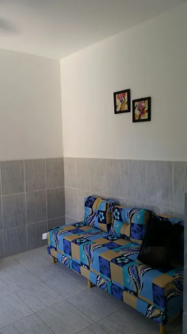 Foto 1 de Kitnet para venda ou aluguel, 40m² em Vila Muriqui, Mangaratiba