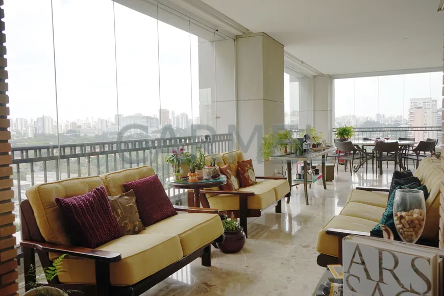 Foto 1 de Apartamento com 4 Quartos para venda ou aluguel, 428m² em Moema, São Paulo