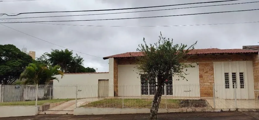 Foto 1 de Casa com 3 Quartos à venda, 350m² em Jardim Shangri La A, Londrina