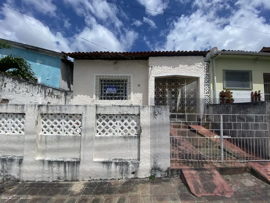 Foto 1 de Casa com 3 Quartos à venda, 80m² em Conceicao, Campina Grande
