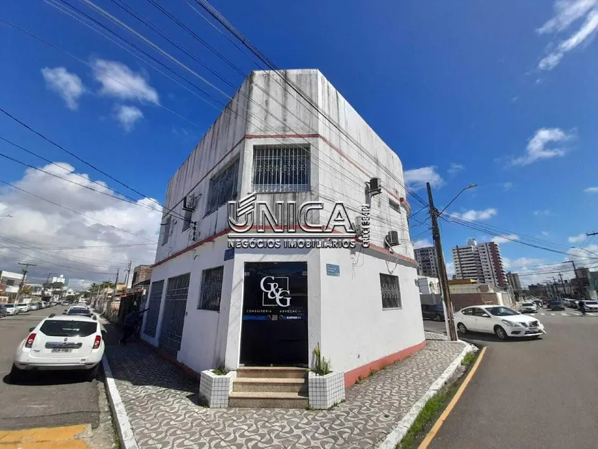 Foto 1 de Casa com 3 Quartos à venda, 380m² em São José, Aracaju