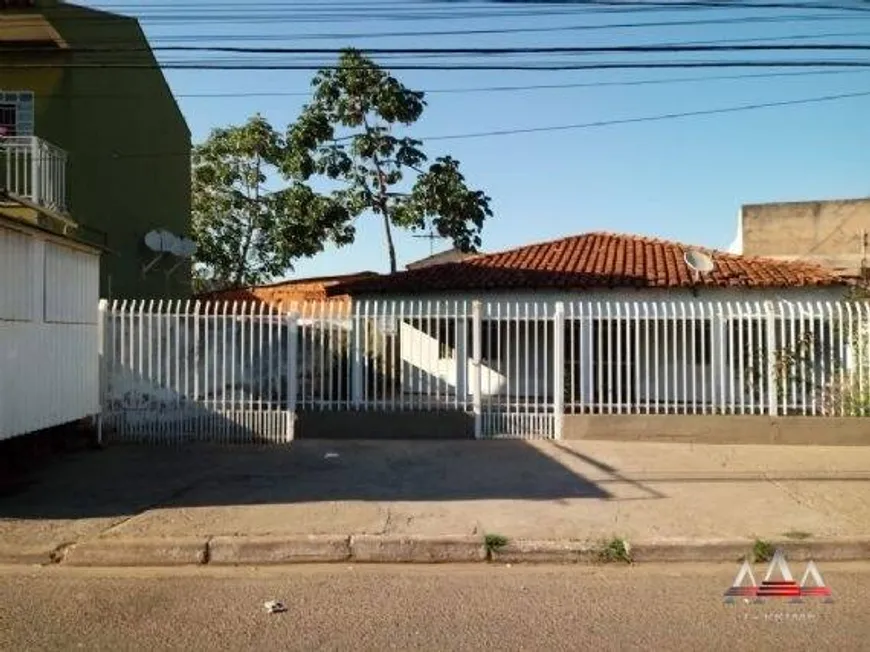 Foto 1 de Casa com 3 Quartos à venda, 402m² em Campo Velho, Cuiabá