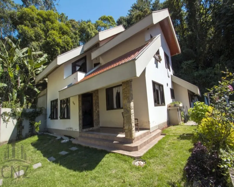 Foto 1 de Casa com 3 Quartos à venda, 250m² em Santa Rita, Brusque