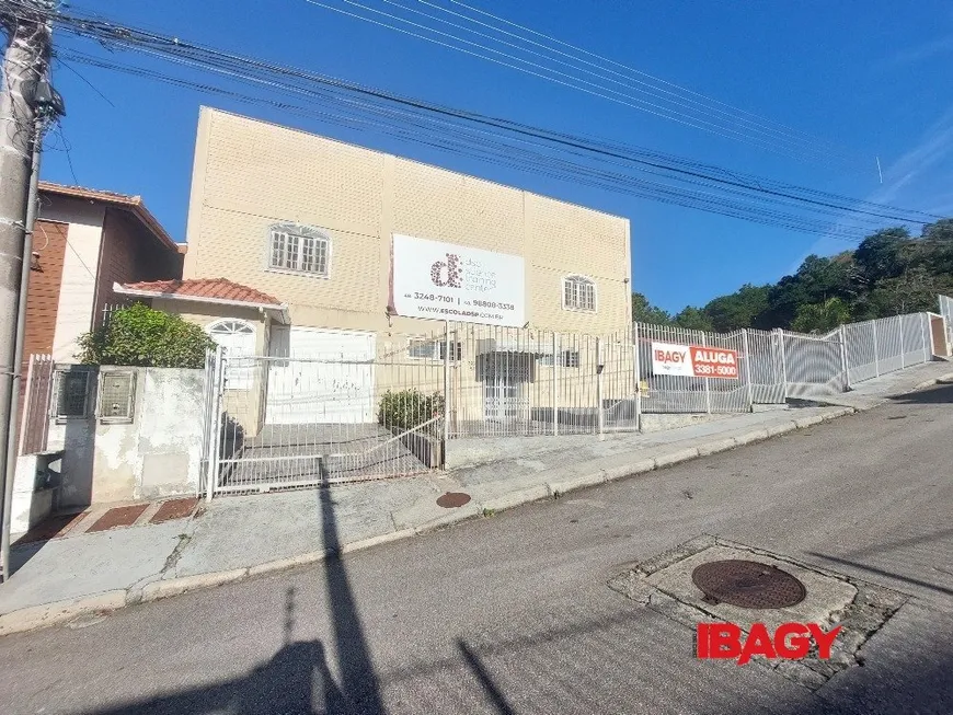 Foto 1 de Ponto Comercial para alugar, 1204m² em Bela Vista, São José