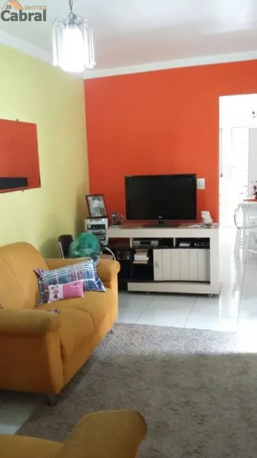 Foto 1 de Casa com 2 Quartos à venda, 130m² em Furnas, São Paulo