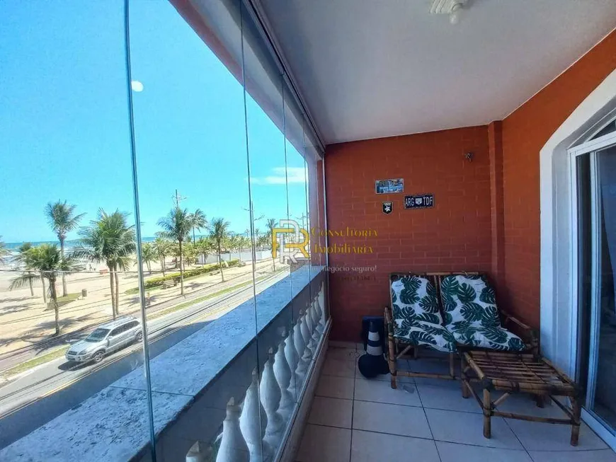Foto 1 de Apartamento com 3 Quartos à venda, 113m² em Vila Tupi, Praia Grande