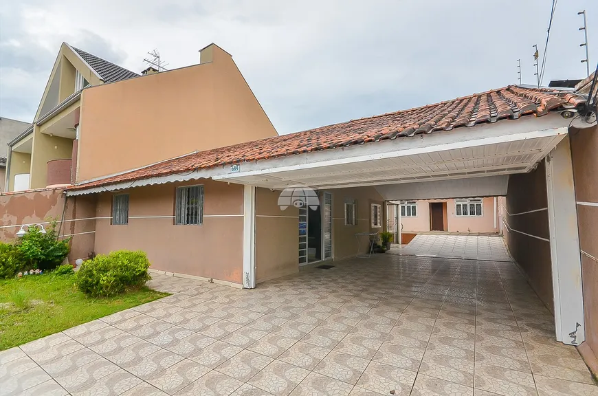 Foto 1 de Casa com 4 Quartos à venda, 112m² em Capão Raso, Curitiba