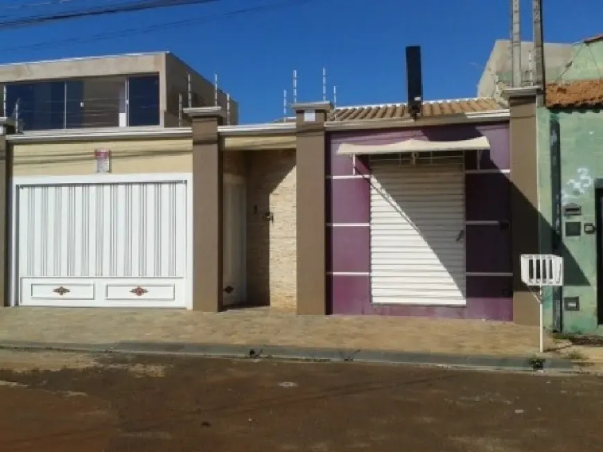 Foto 1 de Casa com 3 Quartos à venda, 181m² em Planalto Verde I, Ribeirão Preto