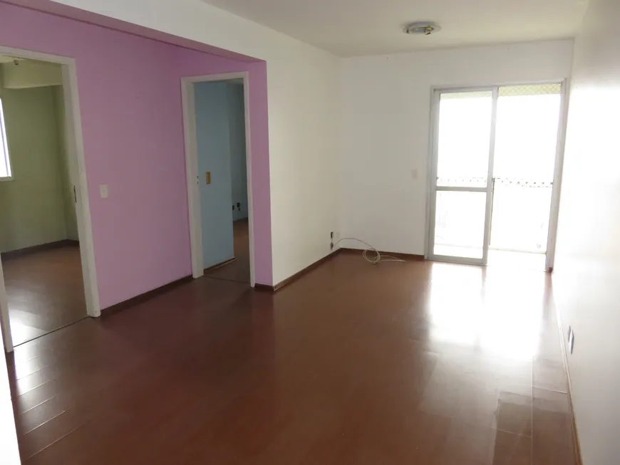 Foto 1 de Apartamento com 3 Quartos à venda, 70m² em Parque São Domingos, São Paulo