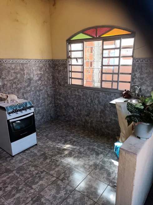 Foto 1 de Casa com 2 Quartos à venda, 80m² em Honório Gurgel, Rio de Janeiro