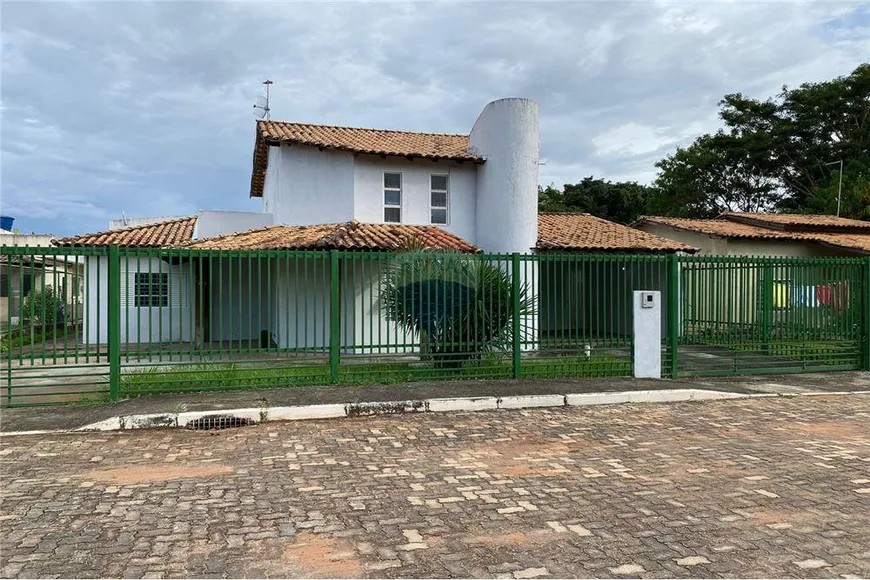 Foto 1 de Casa de Condomínio com 3 Quartos à venda, 329m² em Guara I, Brasília