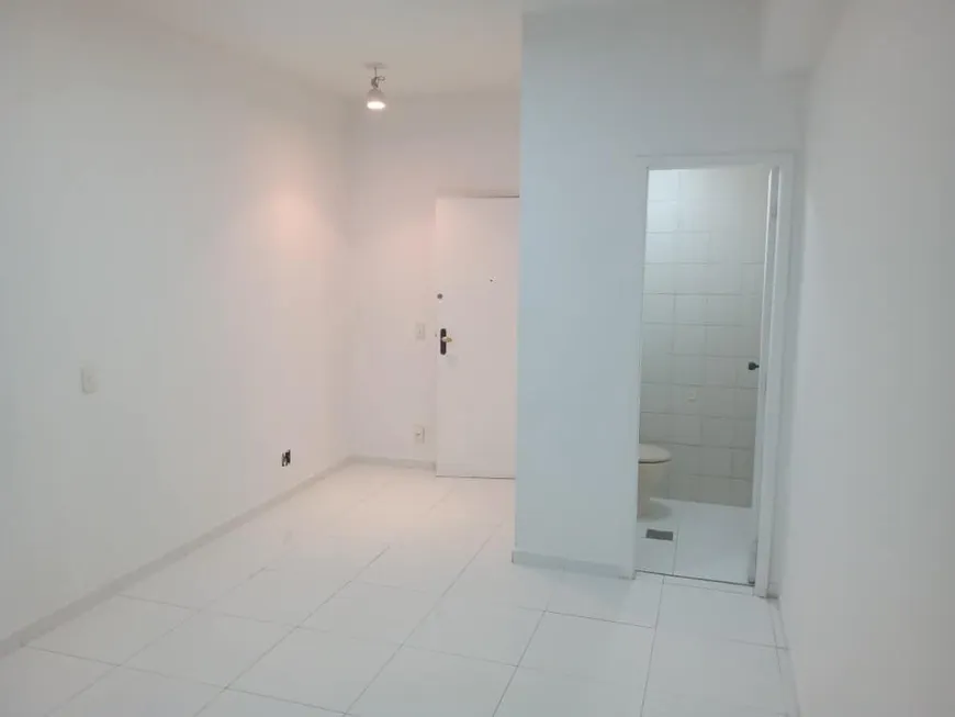 Foto 1 de Sala Comercial para alugar, 24m² em Savassi, Belo Horizonte