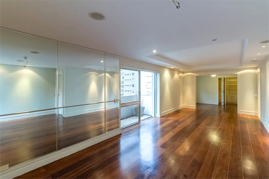 Foto 1 de Apartamento com 2 Quartos para venda ou aluguel, 158m² em Jardim Paulista, São Paulo