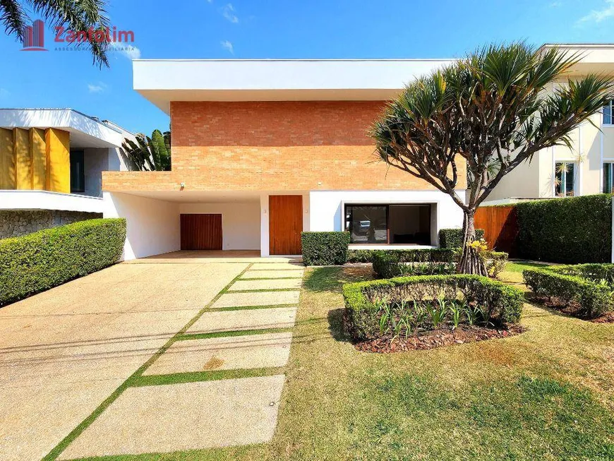 Foto 1 de Casa de Condomínio com 4 Quartos para venda ou aluguel, 600m² em Melville, Santana de Parnaíba