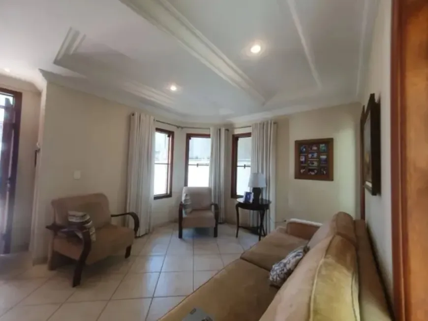 Foto 1 de Casa com 3 Quartos à venda, 217m² em Jardim Santa Rosalia, Sorocaba