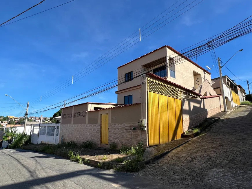 Foto 1 de Casa com 6 Quartos à venda, 280m² em Vista da Serra I, Serra