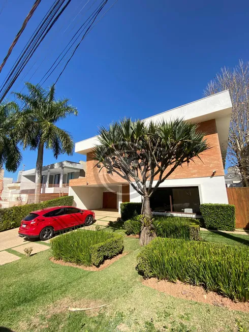 Foto 1 de Casa de Condomínio com 4 Quartos para venda ou aluguel, 650m² em Alphaville, Santana de Parnaíba