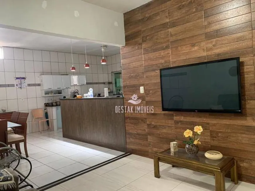 Foto 1 de Casa com 3 Quartos à venda, 200m² em Umuarama, Uberlândia