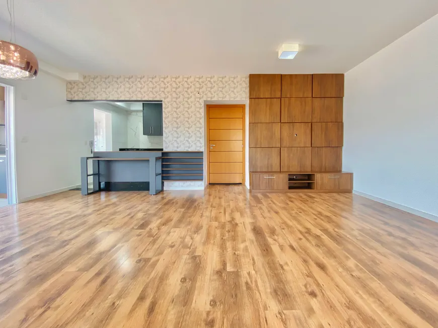 Foto 1 de Apartamento com 3 Quartos à venda, 110m² em Vila Hortolândia, Jundiaí