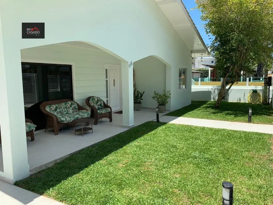 Foto 1 de Casa com 7 Quartos à venda, 300m² em Canasvieiras, Florianópolis