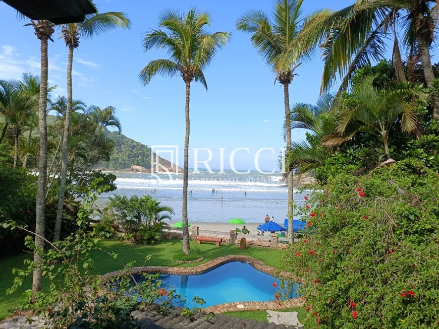Foto 1 de Sobrado com 4 Quartos à venda, 640m² em Balneário Praia do Pernambuco, Guarujá