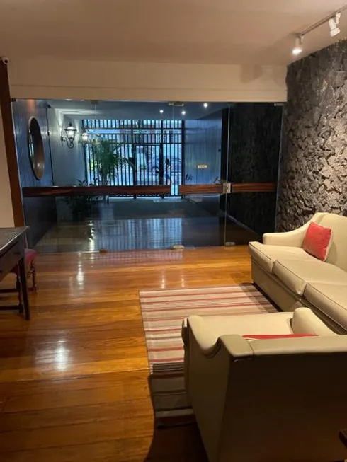 Foto 1 de Apartamento com 4 Quartos à venda, 210m² em Ipanema, Rio de Janeiro