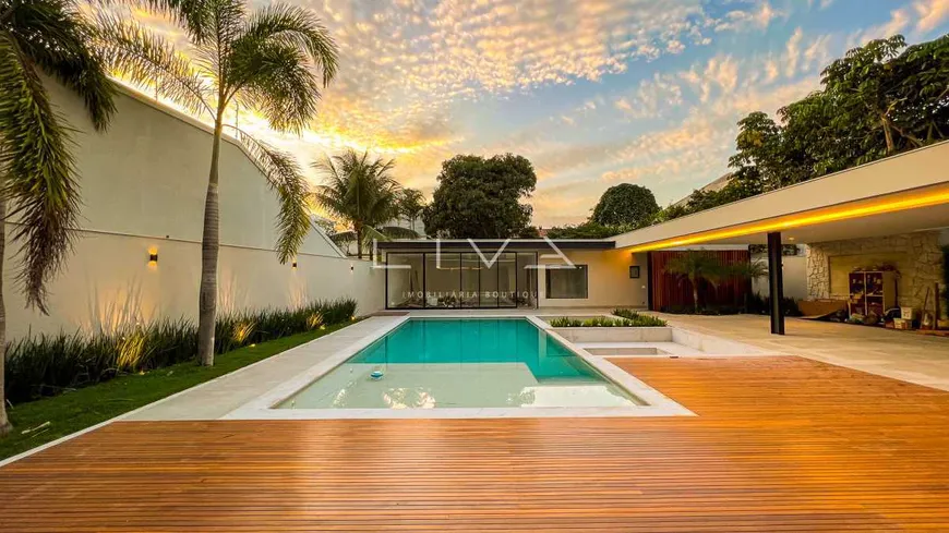 Foto 1 de Casa de Condomínio com 6 Quartos à venda, 1447m² em Barra da Tijuca, Rio de Janeiro