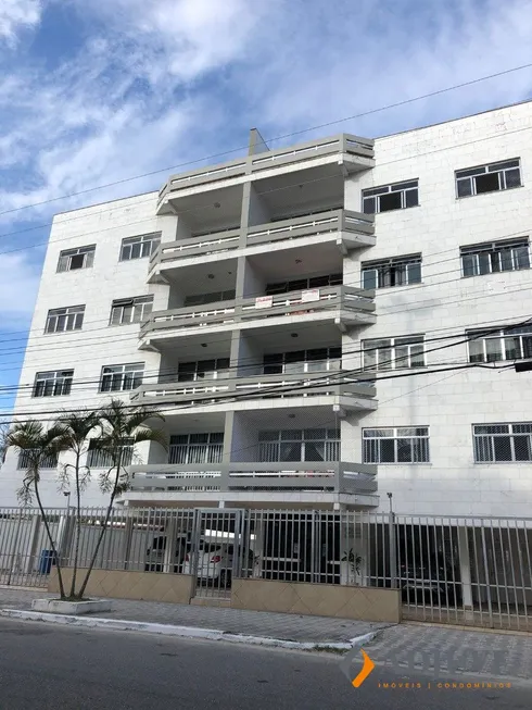 Foto 1 de Apartamento com 4 Quartos à venda, 134m² em Algodoal, Cabo Frio