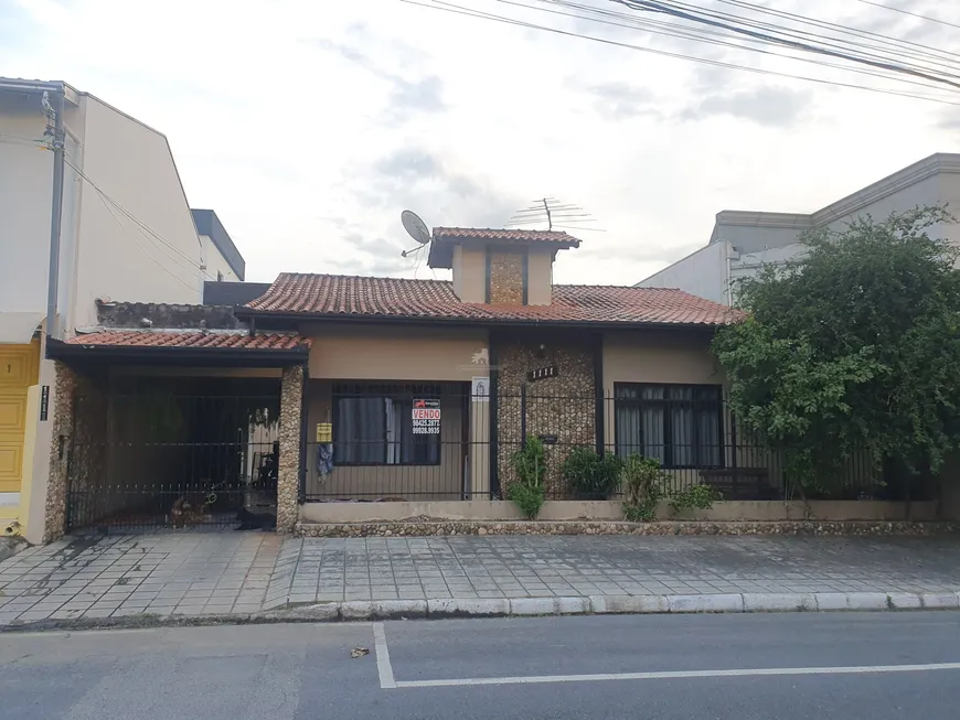 Foto 1 de Casa com 3 Quartos à venda, 133m² em Centro, Balneário Camboriú