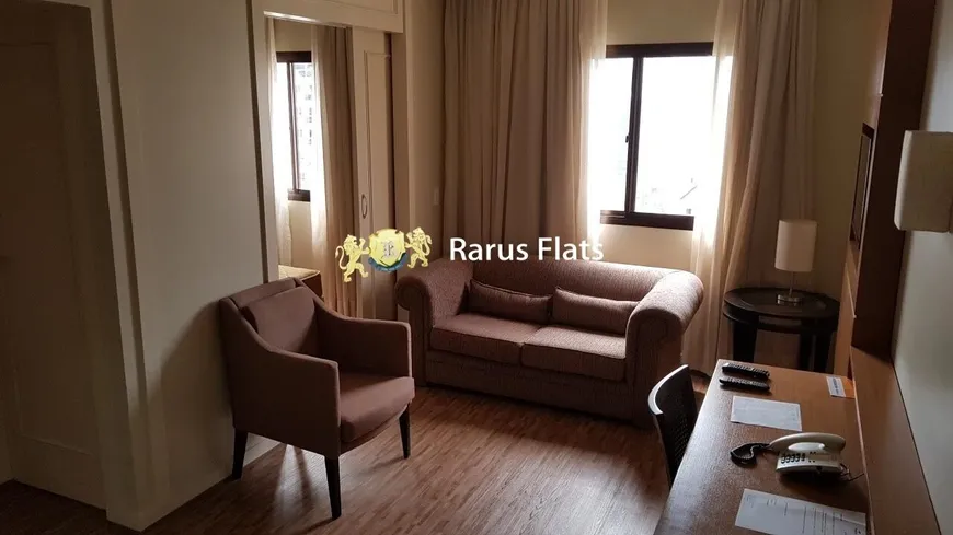 Foto 1 de Flat com 1 Quarto para alugar, 34m² em Vila Olímpia, São Paulo