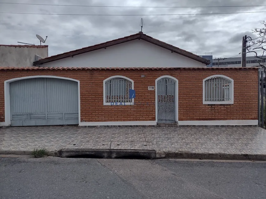 Foto 1 de Casa com 3 Quartos à venda, 300m² em Vila Nova Sorocaba, Sorocaba