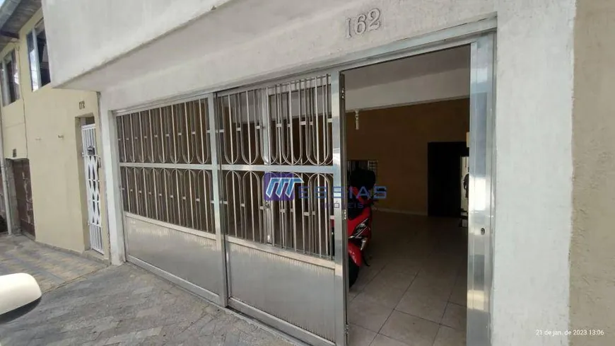 Foto 1 de Casa com 2 Quartos à venda, 60m² em Jardim Marília, São Paulo