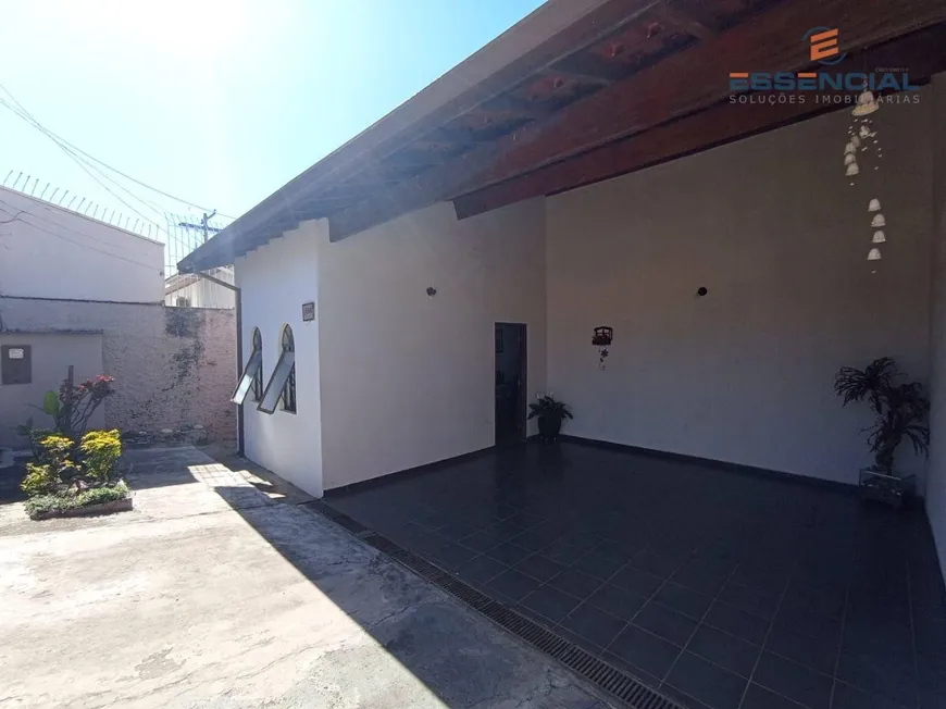 Foto 1 de Casa com 3 Quartos à venda, 117m² em Jardim Paraiso, Botucatu