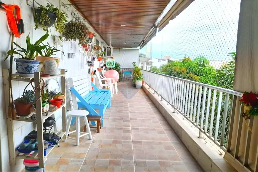 Foto 1 de Apartamento com 4 Quartos à venda, 144m² em Jardim Guanabara, Rio de Janeiro