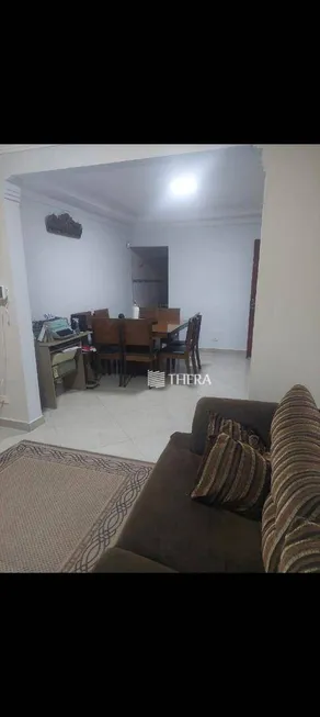 Foto 1 de Casa com 2 Quartos à venda, 145m² em Santa Maria, Santo André