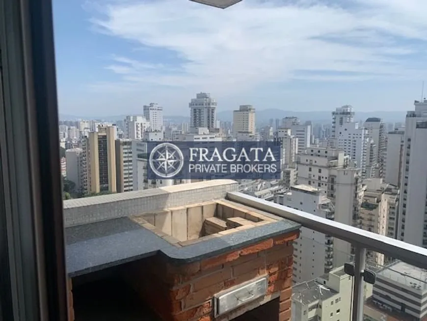Foto 1 de Apartamento com 4 Quartos à venda, 142m² em Higienópolis, São Paulo