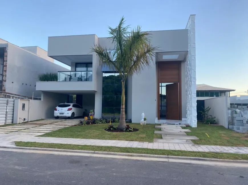 Foto 1 de Casa com 4 Quartos à venda, 457m² em Interlagos, Vila Velha