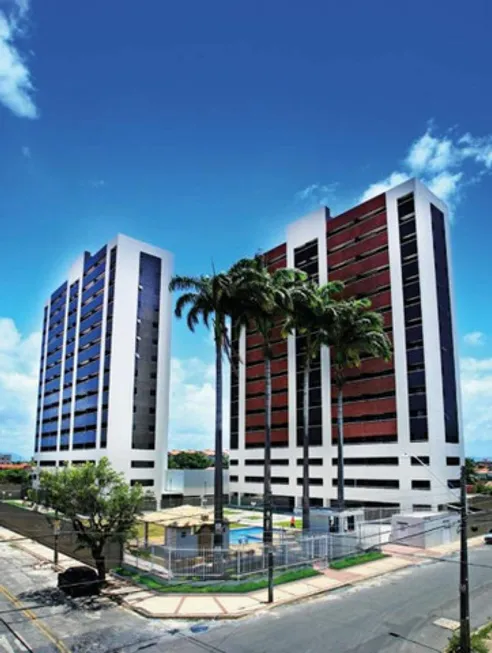 Foto 1 de Apartamento com 3 Quartos à venda, 90m² em Vila União, Fortaleza