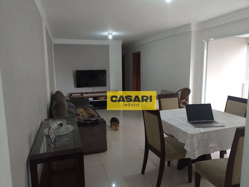 Foto 1 de Apartamento com 3 Quartos para alugar, 120m² em Jardim, Santo André