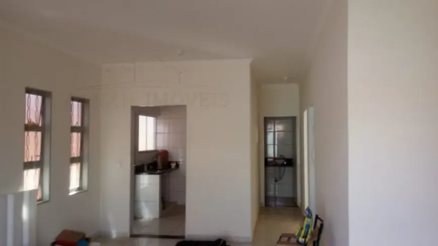 Foto 1 de Casa com 2 Quartos à venda, 70m² em Parque das Oliveiras, Ribeirão Preto