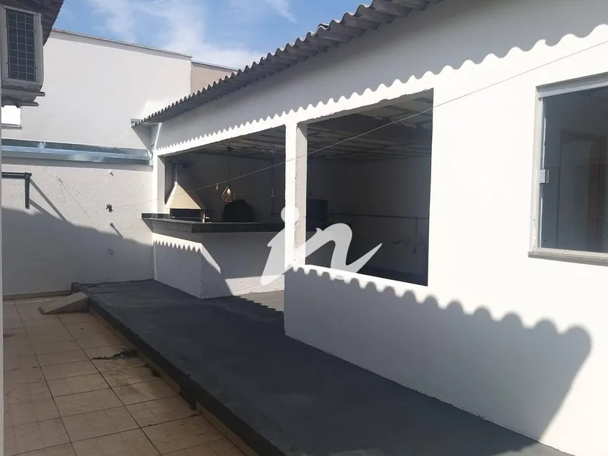 Foto 1 de Casa com 3 Quartos à venda, 220m² em Cidade Jardim, Uberlândia