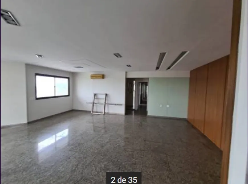 Foto 1 de Apartamento com 3 Quartos para venda ou aluguel, 240m² em Aleixo, Manaus