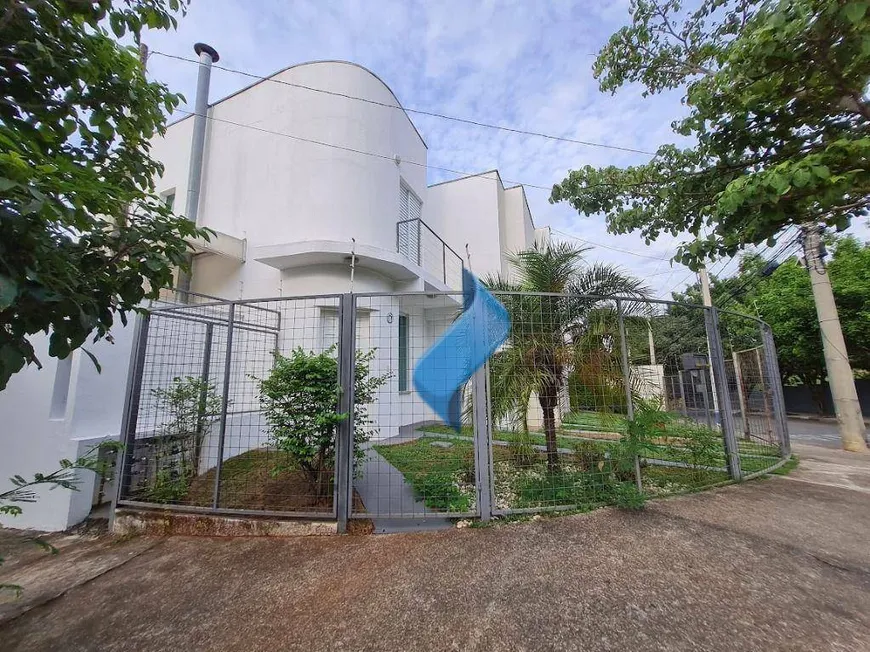 Foto 1 de Casa com 2 Quartos para venda ou aluguel, 63m² em Jardim Pagliato, Sorocaba